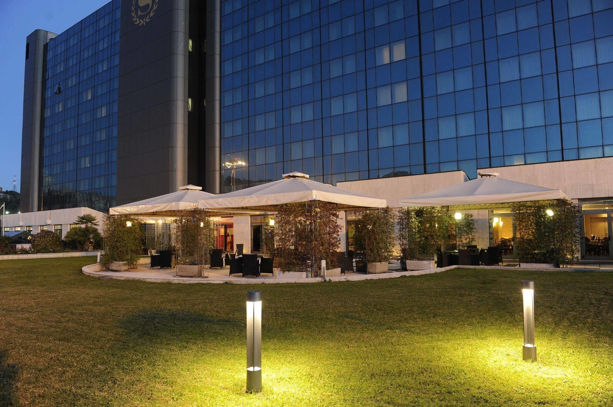Tower Airport - Hotel&conference Center 4* Genua