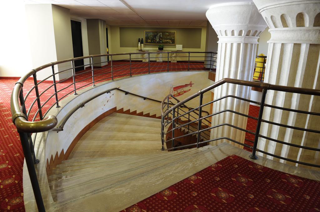 Hotel Tower Airport - Hotel&conference Center Genua